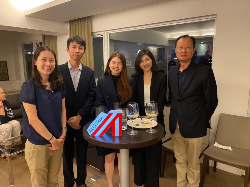 60ED7A32-CD0F-4F3C-807E-EC51824A58F7